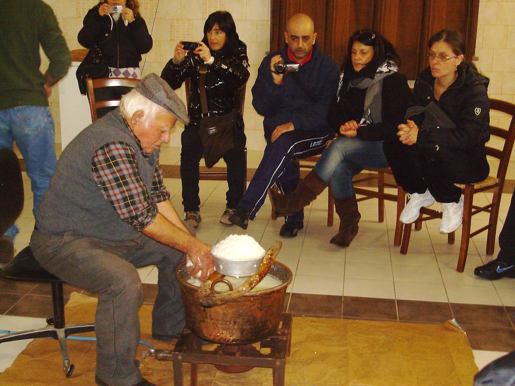 Agriturismo Cugumia Thiesi Esterno foto